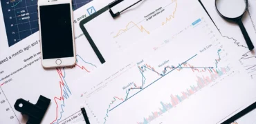 An Graphical Image Showing how a marketing strategy is created