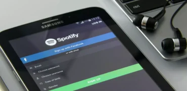 Must have features for an music on demand app